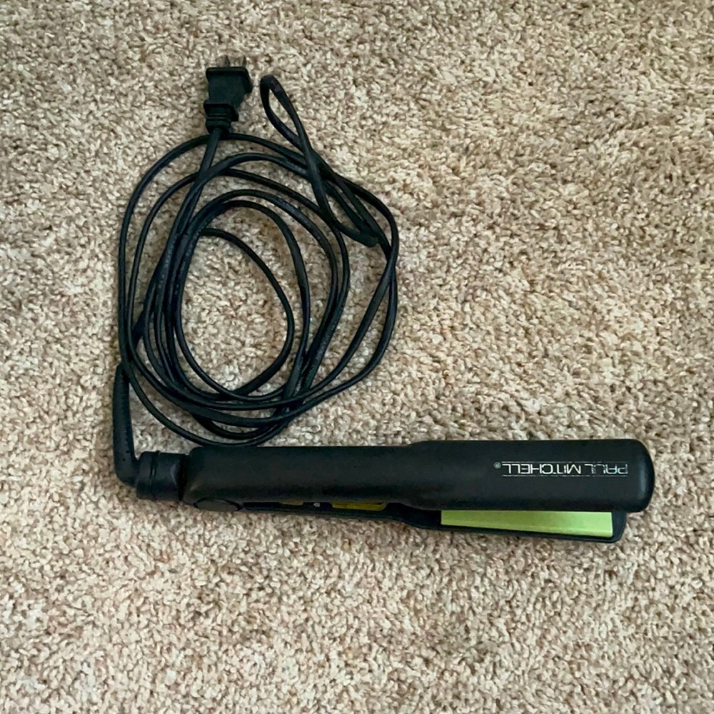 Paul Mitchell hair straightener